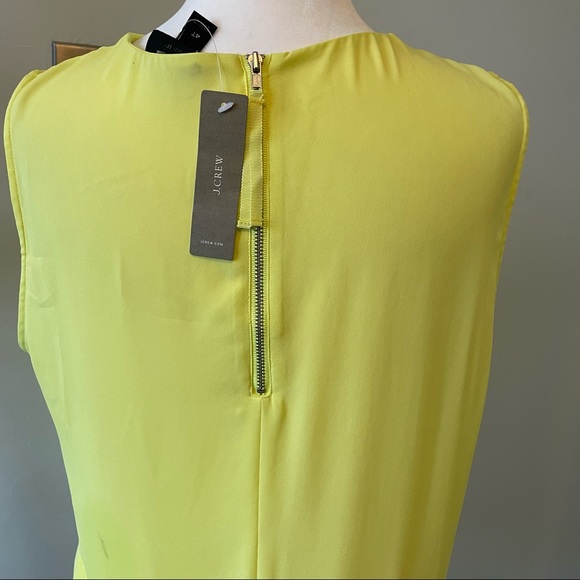 Jcrew 4Tall ruffle flowy top - Picture 3 of 3